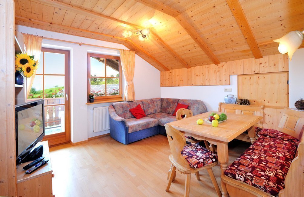 Comfortable and spacious holiday apartments in Terento on the farm Leimgruberhof